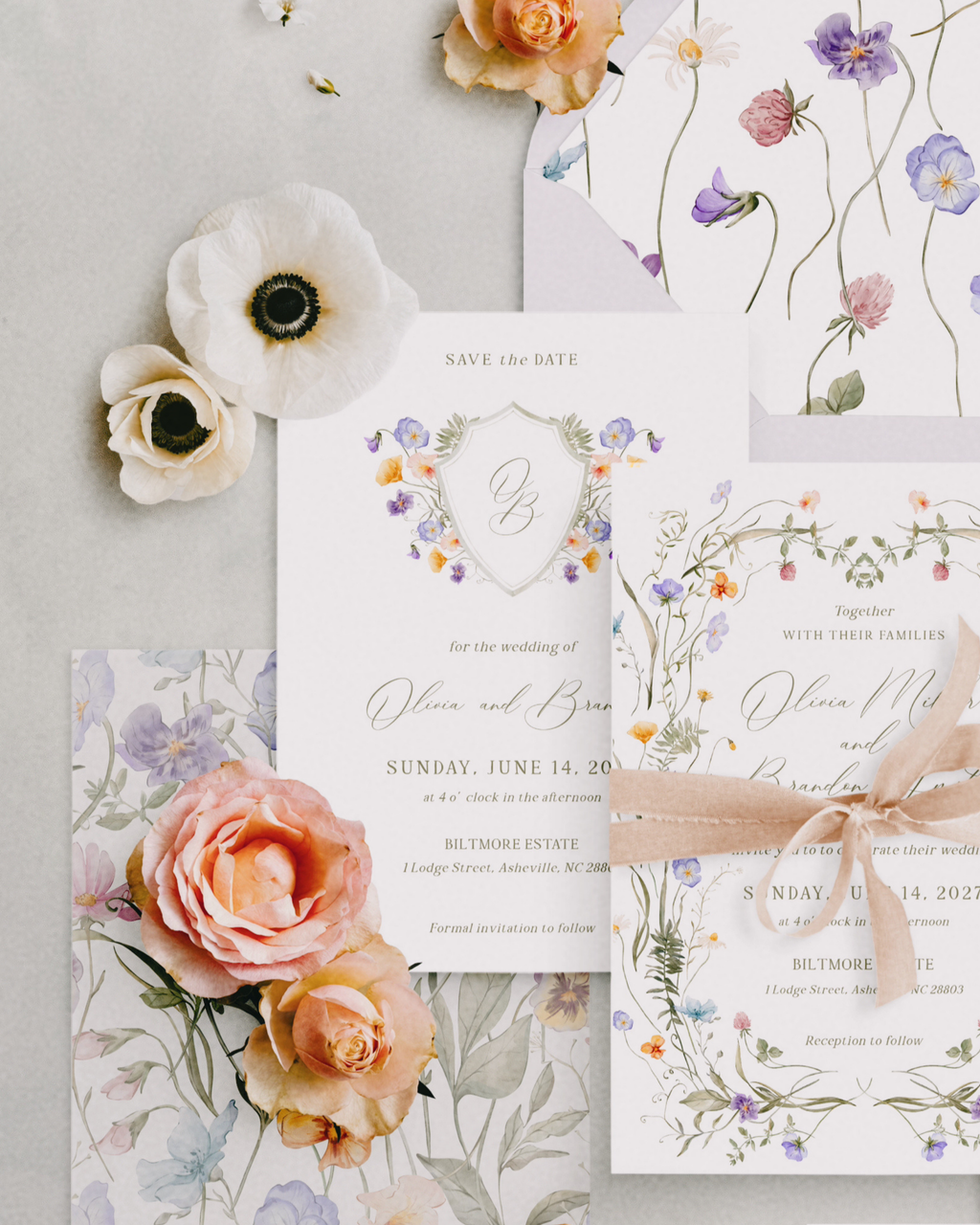 Set di inviti di matrimonio fiori selvatici pastello